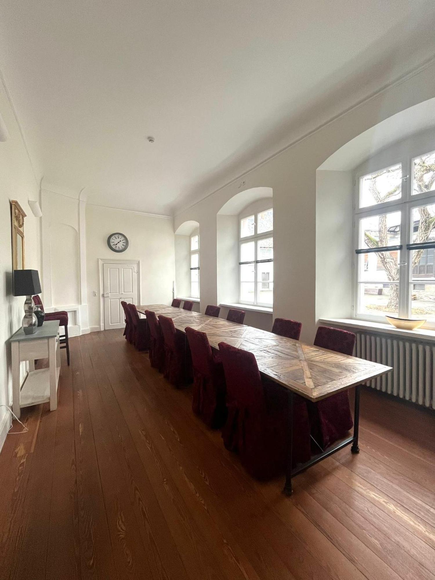 Hotel Karolingerhof - Mosel Kröv Exteriér fotografie