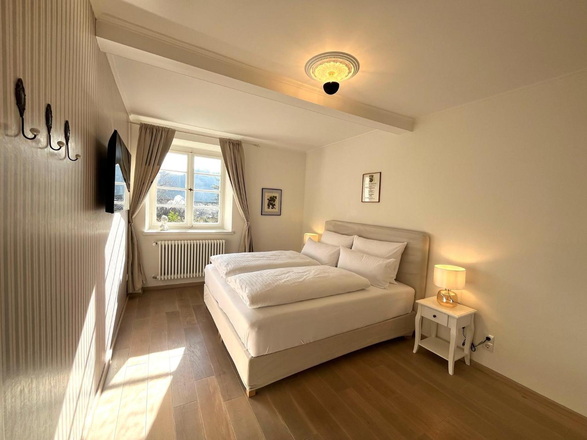 Hotel Karolingerhof - Mosel Kröv Exteriér fotografie